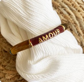 Bracelet de bracelet en perles articulé incurvé - amour