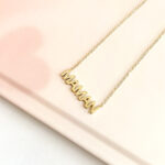 Collier Maman - martelé doré