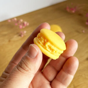 Fondant macaron - Pina Colada