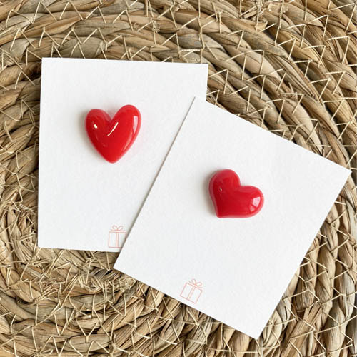 Pins Coeur rouge
