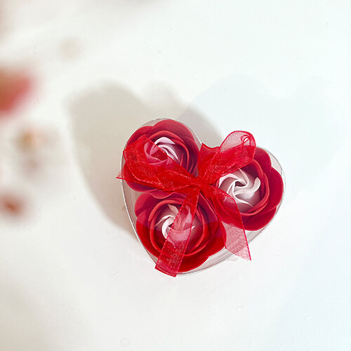 Boîte de 3 roses de savon