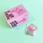 Boite de thé "Tea Aaa Mo" au thé vert à la Menthe